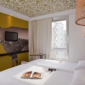 Ibis Styles Buttes Chaumont Hotel Parijs