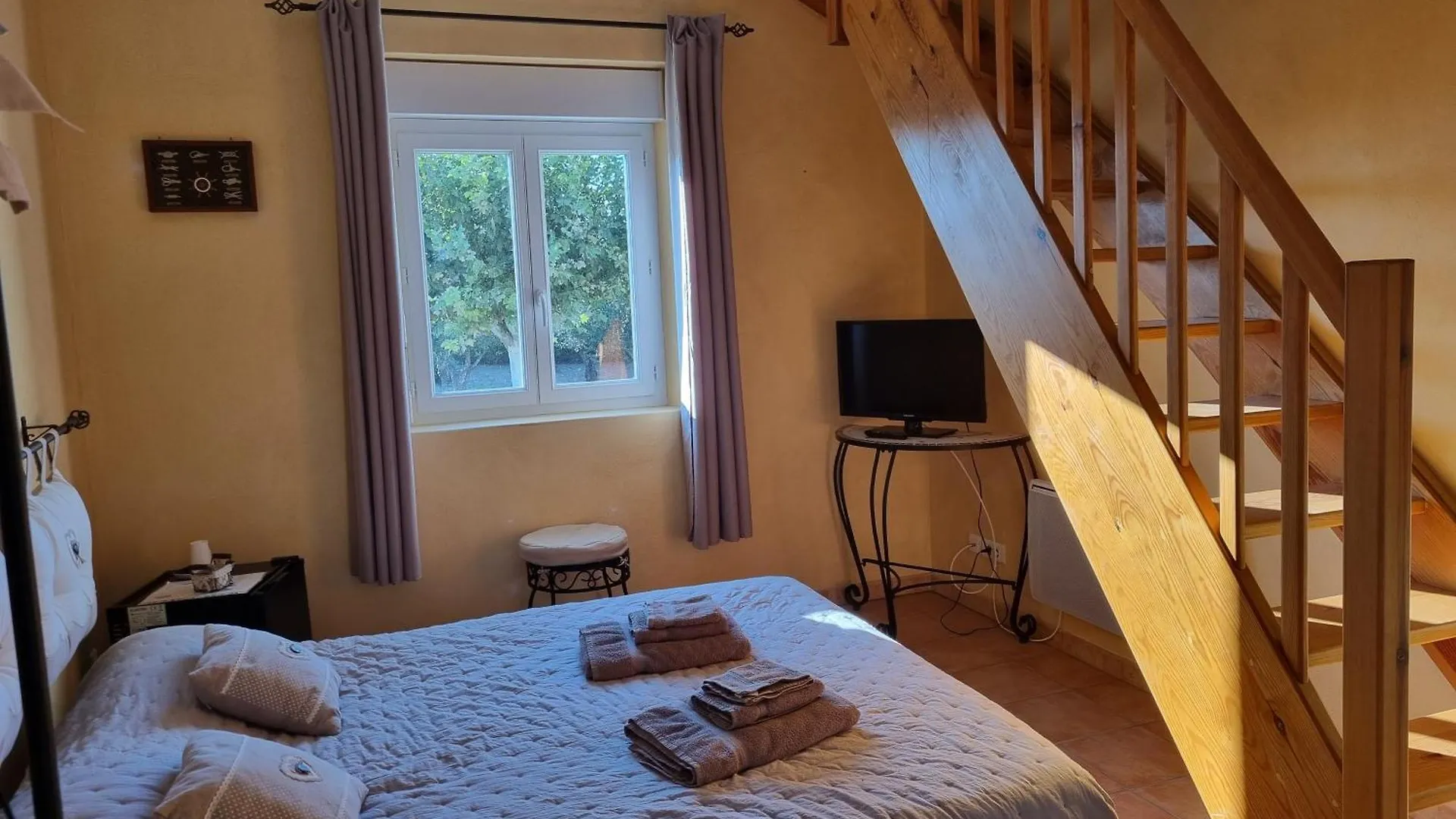 La Fanette Hotel Montbrison-sur-Lez Gasthuis