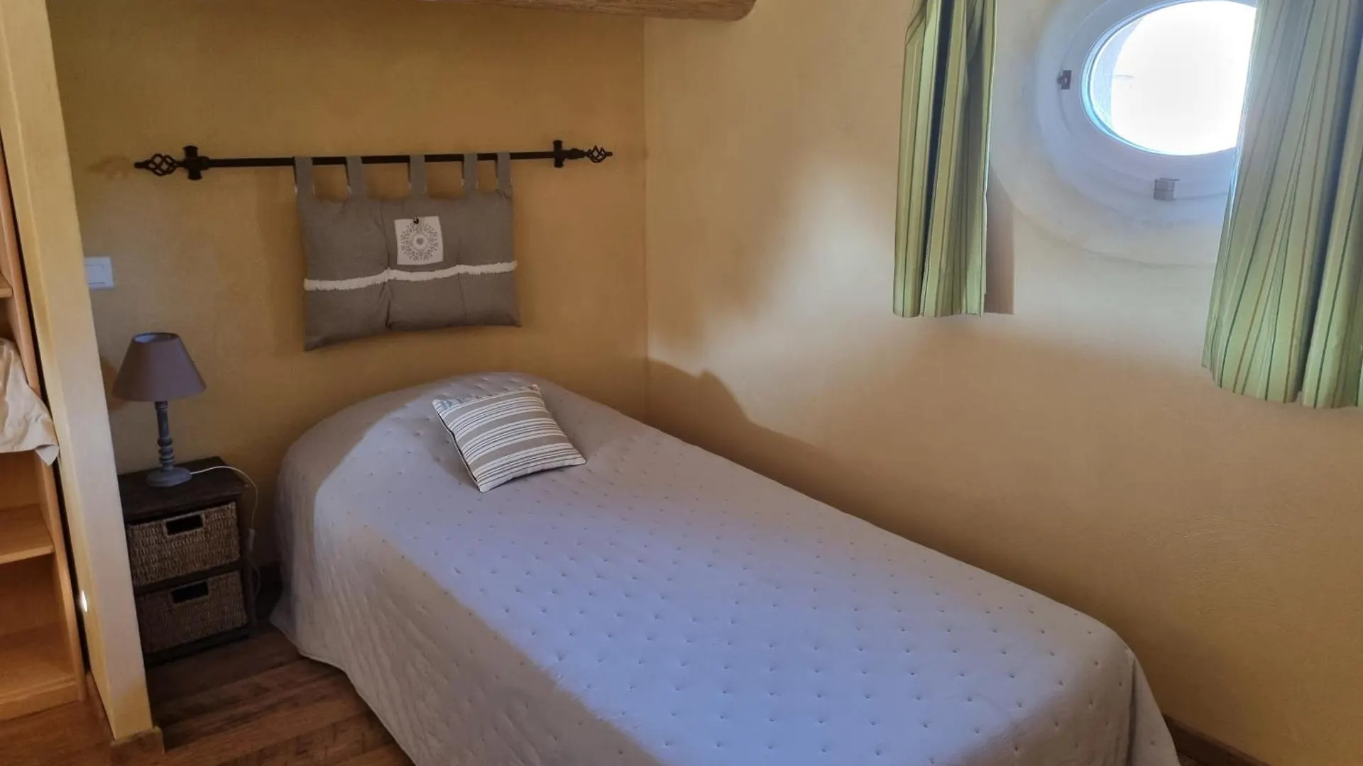 La Fanette Hotel Montbrison-sur-Lez 0*,