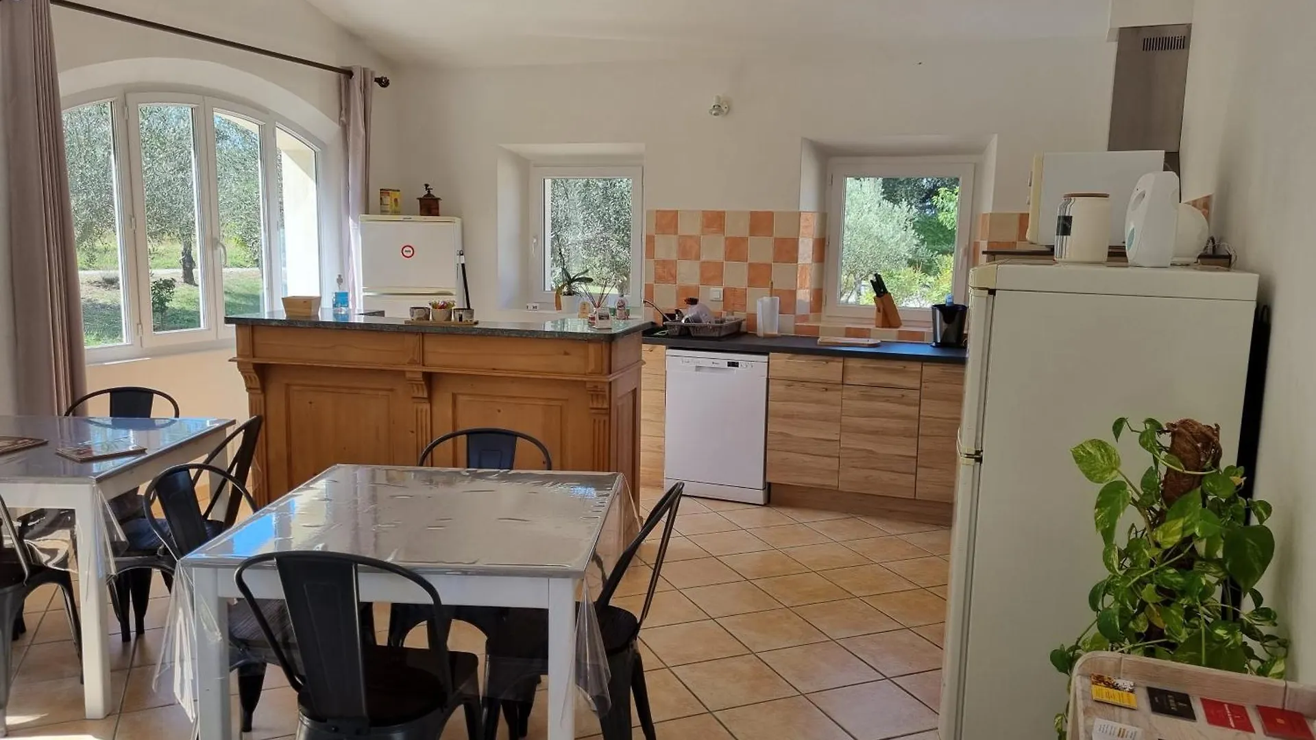 La Fanette Hotel Montbrison-sur-Lez 0*,  Frankrijk