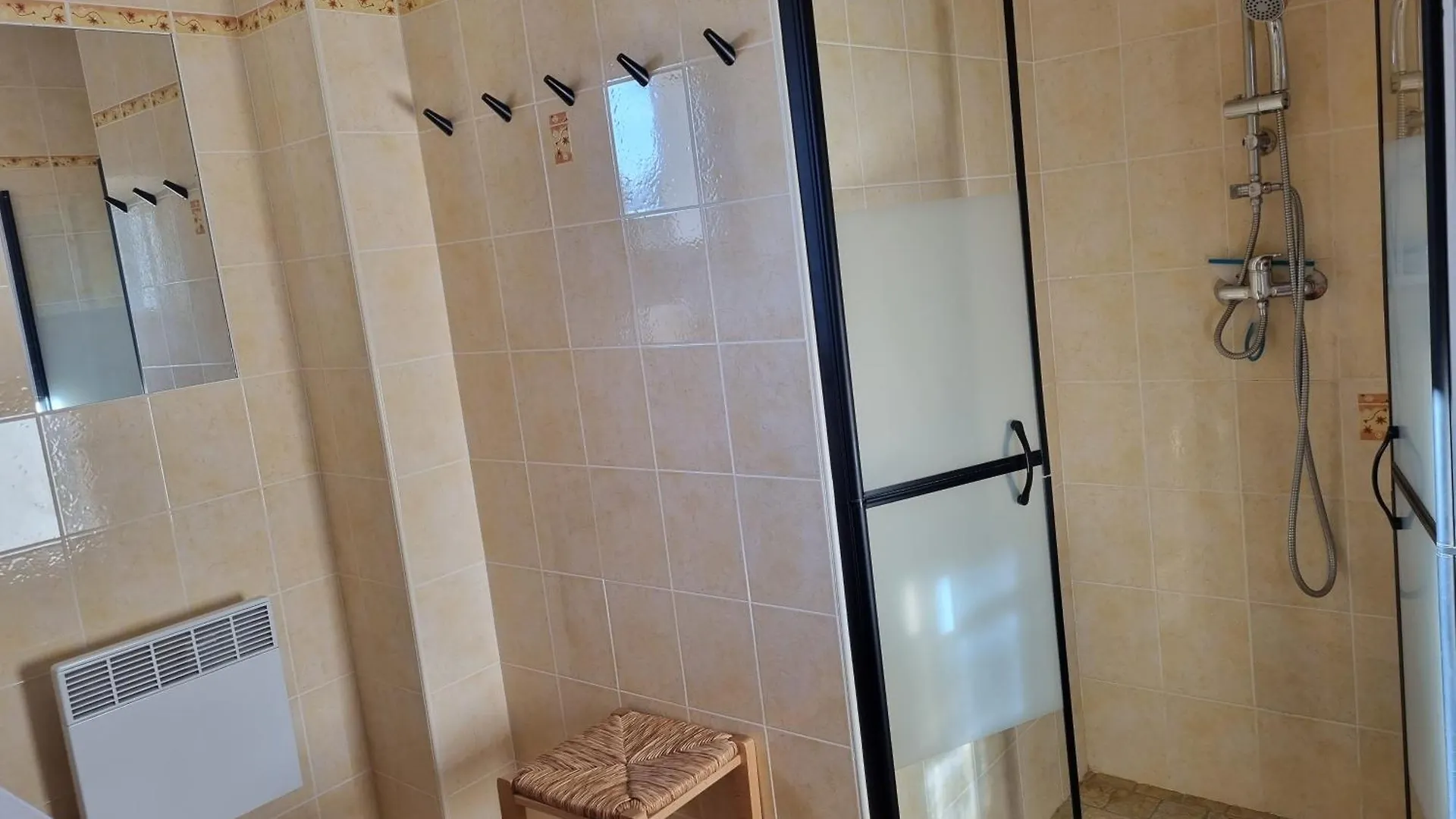 La Fanette Hotel Montbrison-sur-Lez